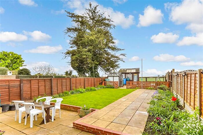 4 Bedroom Semi-Detached House For Sale In St. David's Road, Allhallows, Rochester, Kent, ME3