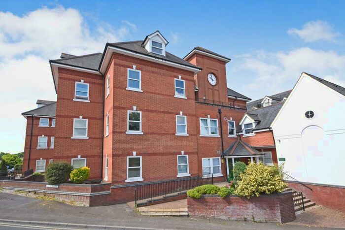 2 Bedroom Apartment To Rent In Hermitage House, Stansted, CM24
