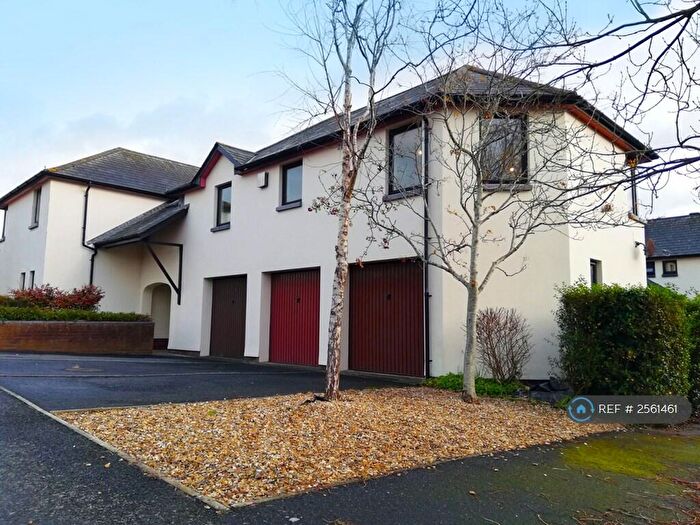 2 Bedroom Flat To Rent In Ashton Crescent, Braunton, EX33