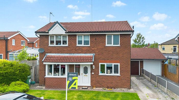 3 Bedroom Detached House For Sale In Downton Avenue, Hindley, WN2
