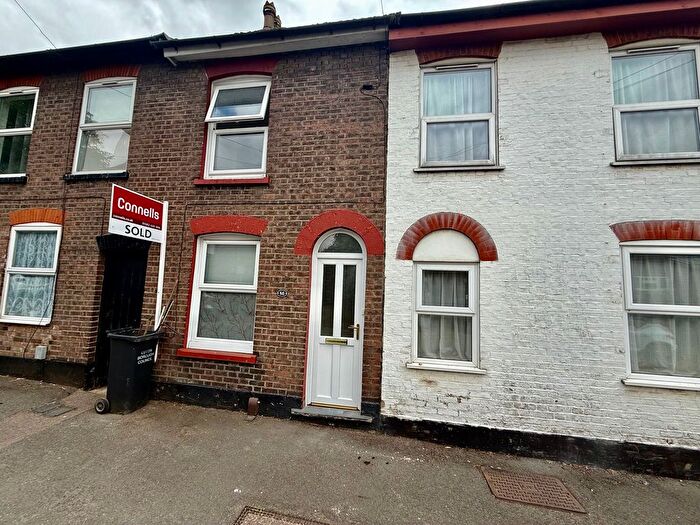 2 Bedroom Property To Rent In Wenlock Street, Luton, LU2
