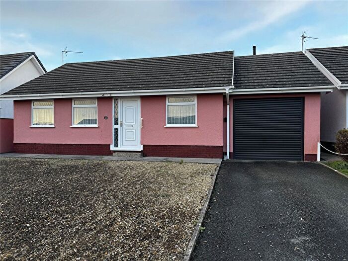 2 Bedroom Bungalow For Sale In Devonshire Road, Pembroke Dock, Pembrokeshire, SA72