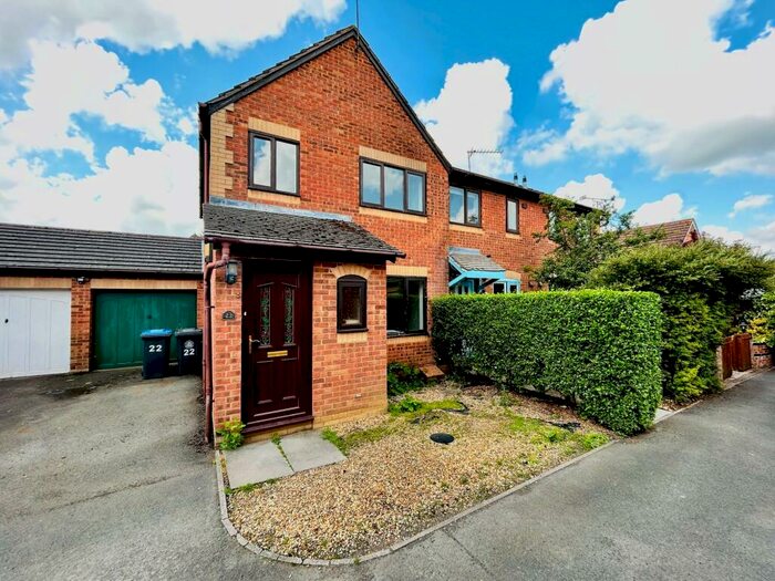 3 Bedroom Semi-Detached House To Rent In Flying Fields Road, Southam, CV47