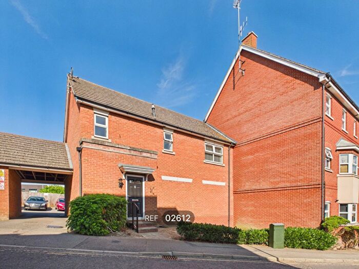 2 Bedroom Coach House To Rent In Bramley Hill, Ipswich, Suffolk, Uk, IP4