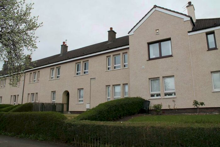 2 Bedroom Flat To Rent In Netherhill Road, Paisley, PA3