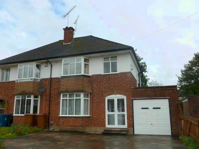 3 Bedroom Semi-Detached House To Rent In Ashridge Gardens, Pinner, HA5