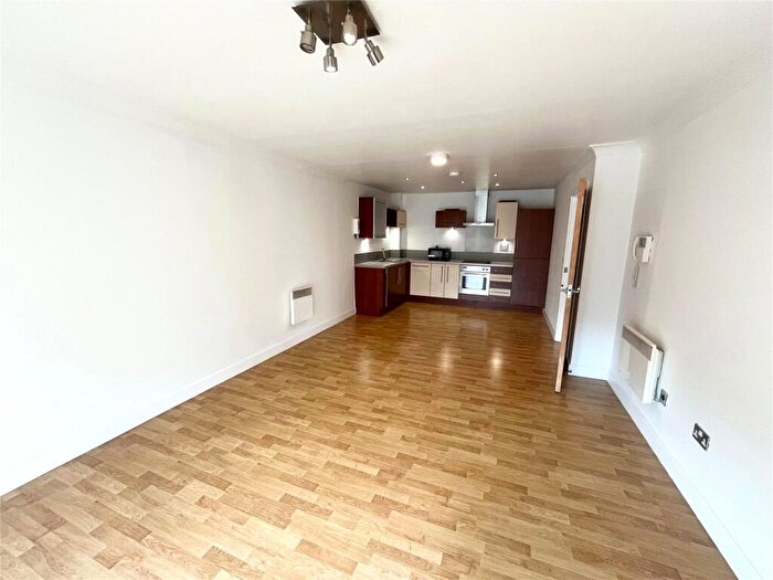 2 Bedroom Apartment To Rent In New Crane Street, Chester, Cheshire, CH1