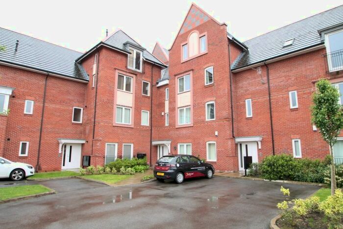 2 Bedroom Flat To Rent In Badger Road, Altrincham, WA14