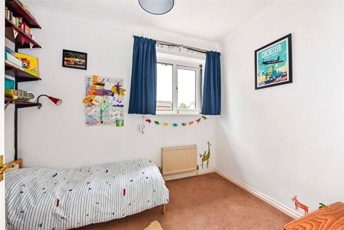 4 Bedroom Detached House For Sale In Plainwood Close, Chichester, West Sussex, PO19