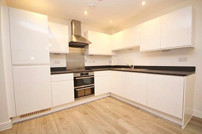1 Bedroom Apartment To Rent In Maxwell Road, Romford, RM7