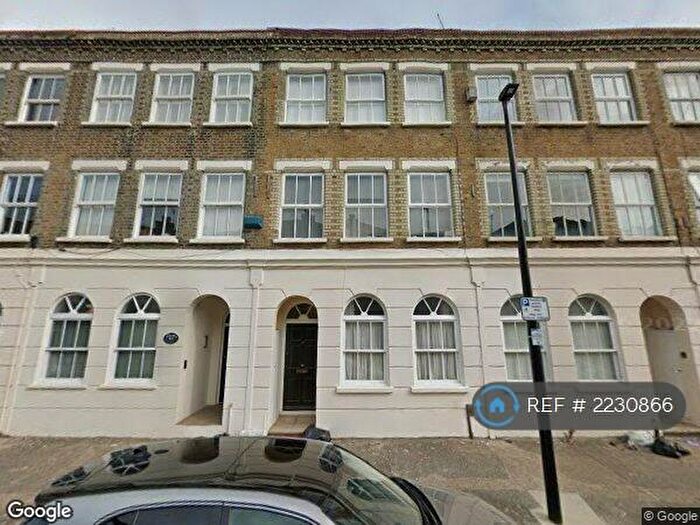 1 Bedroom Flat To Rent In Wadeson Street, London, E2