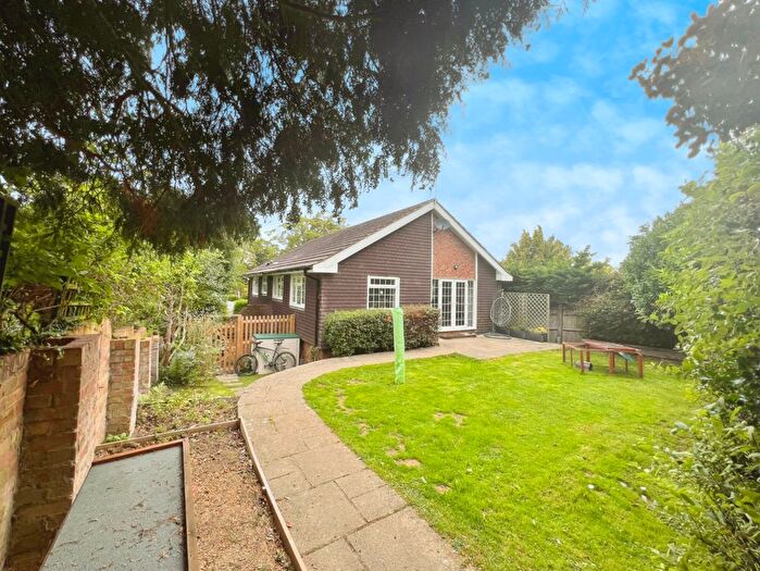 6 Bedroom Detached House For Sale In Ashford Road, Tenterden, TN30