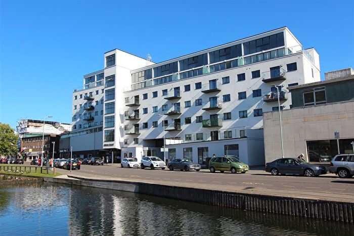 1 Bedroom Flat To Rent In Swan Court, Waterhouse Street, Town Centre, Hemel Hempstead, HP1