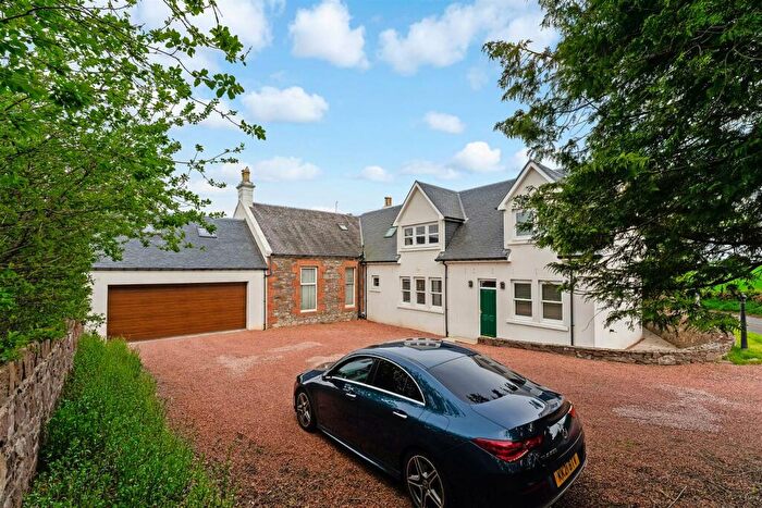 5 Bedroom Detached House For Sale In Cleghorn, Lanark, ML11