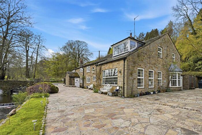 5 Bedroom Detached House For Sale In Hough Hole, Rainow, Macclesfield, SK10