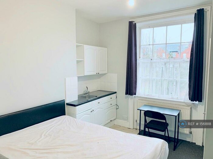Studio To Rent In Southampton Street, Reading, RG1