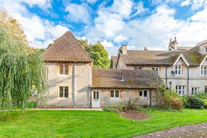 2 Bedroom Cottage To Rent In Cotmore House, Near Fringford, OX27