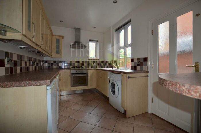 4 Bedroom Terraced House To Rent In Lorne Road, Leicester, LE2