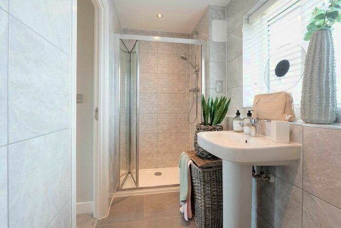 5 Bedroom Detached House For Sale In Bullens Green Lane, Colney Heath, AL4