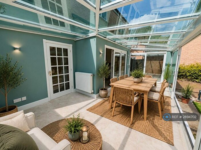 4 Bedroom Detached House To Rent In Oak Lane, Peterborough, PE8