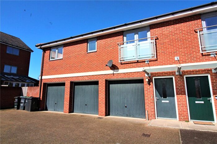 2 Bedroom Mews To Rent In Wells Court, Northfleet, Gravesend, Kent, DA11