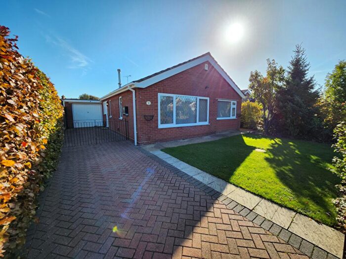 3 Bedroom Bungalow To Rent In Mellows Close, Reepham, Lincoln, LN3