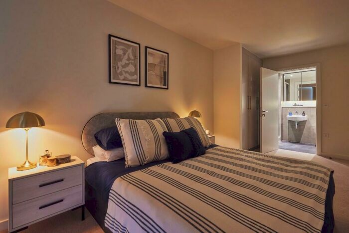 2 Bedroom Apartment To Rent In Corkfield Birmingham, Pershore Road, Birmingham, B5