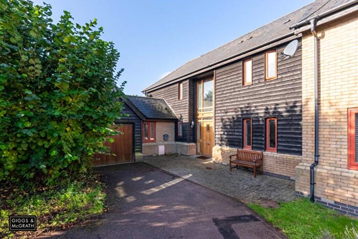 3 Bedroom Semi-Detached House For Sale In Butchers Close, Alconbury Weston, Huntingdon, Cambridgeshire, PE28