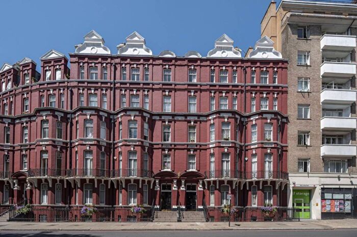 2 Bedroom Flat For Sale In Oxford & Cambridge, Marylebone, London, NW1