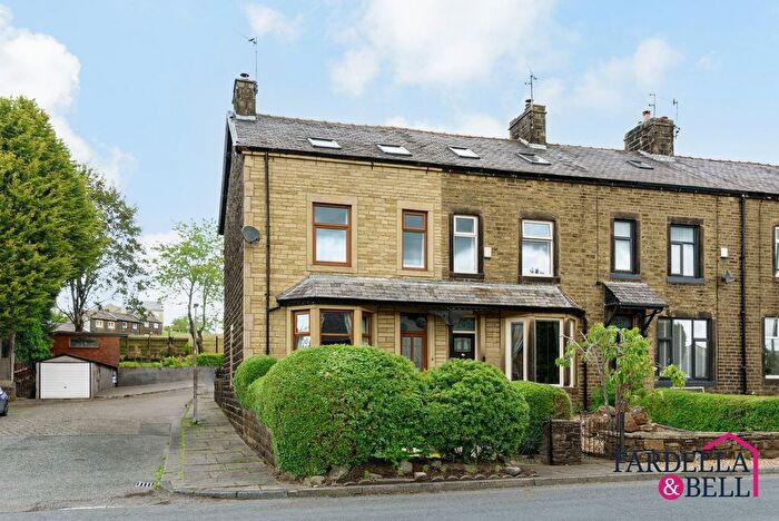 3 Bedroom End Of Terrace House For Sale In Keighley Road, Colne, BB8