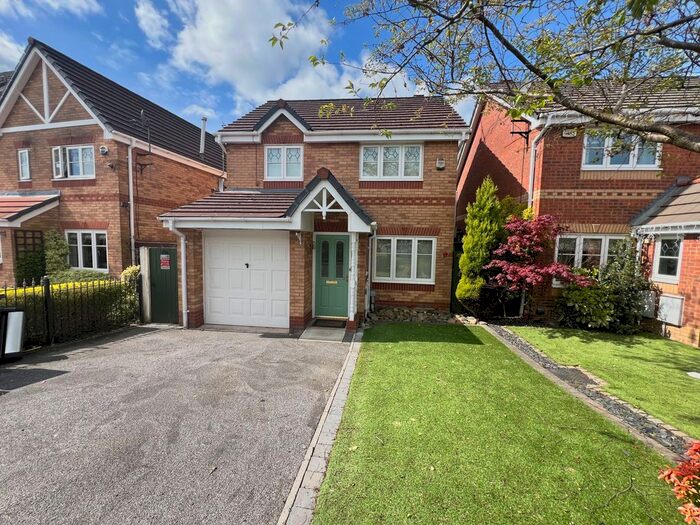 3 Bedroom Detached House To Rent In Sandywarps, Irlam, Manchester, M44
