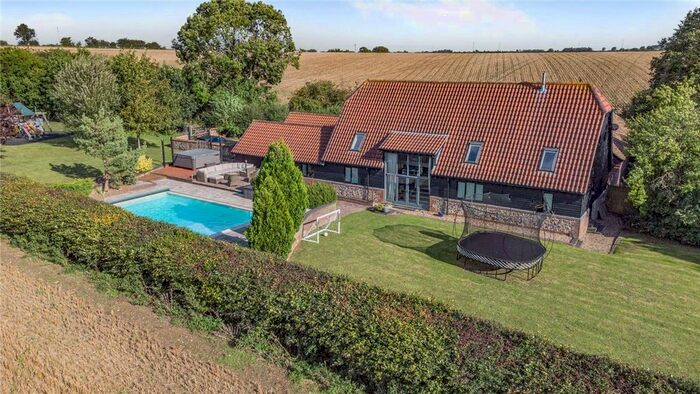 5 Bedroom Barn Conversion For Sale In Park Road, Great Chesterford, Saffron Walden, Essex CB10