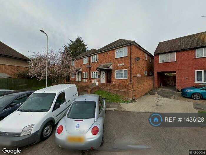 1 Bedroom Semi-Detached House To Rent In Loxley Court, Romford, RM3
