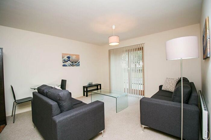 1 Bedroom Apartment To Rent In Postbox, Upper Marshall Street, Birmingham, B1