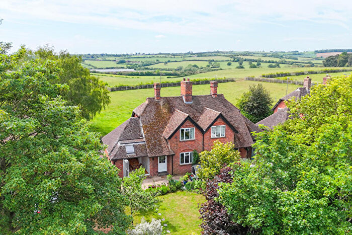 3 Bedroom Semi-Detached House For Sale In Chearsley, Buckinghamshire, HP18