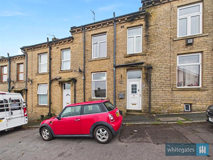 4 Bedroom Terraced House For Sale In John Street, Denholme, Bradford, West Yorkshire, BD13