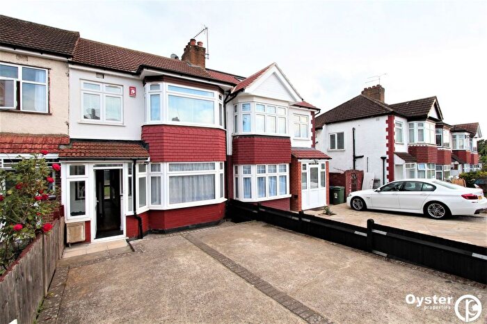 3 Bedroom Terraced House To Rent In Tiverton Road, Edgware, HA8