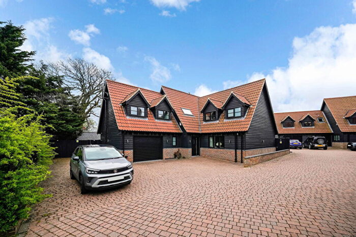 4 Bedroom Detached House To Rent In London Road, Stanford Rivers, Ongar, Essex, CM5