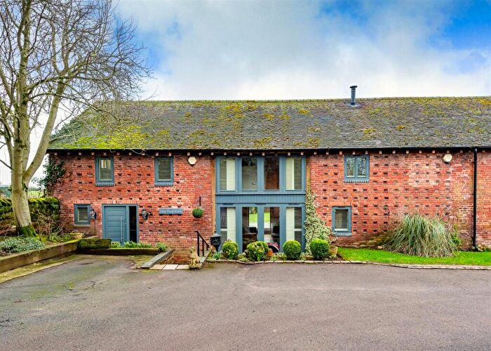 4 Bedroom Barn Conversion For Sale In Westbeech Road, Pattingham, Wolverhampton, WV6