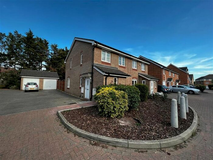 3 Bedroom Semi-Detached House To Rent In Nine Acres Close, Hayes, Middlesex, UB3