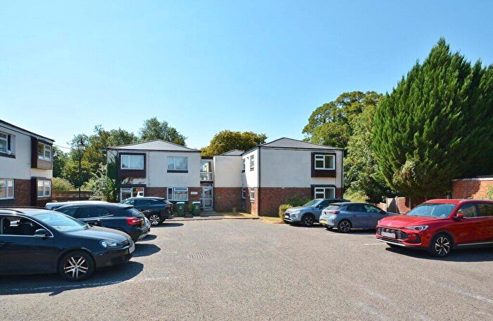 Flat To Rent In Abbot Ridge, Long Crendon, Aylesbury, HP18