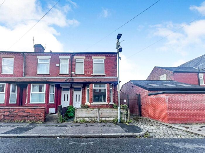 4 Bedroom End Of Terrace House To Rent In Filey Road, Manchester, Greater Manchester, M14