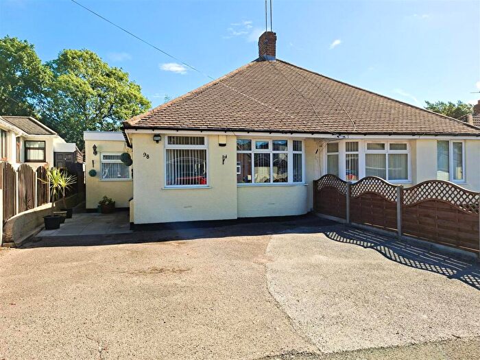 3 Bedroom Semi-Detached Bungalow For Sale In Boyne Road, Sheldon, Birmingham, B26