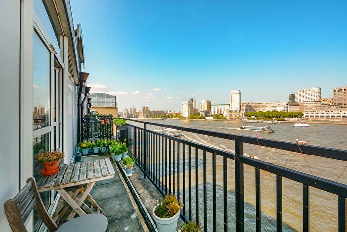 1 Bedroom Penthouse For Sale In Rotherhithe Street, London, SE16