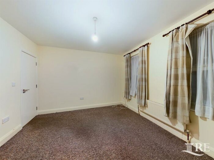 3 Bedroom Terraced House To Rent In Rucklidge Avenue, London, NW10