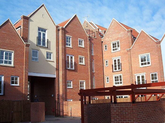 2 Bedroom Flat To Rent In Turret Lane, Ipswich, IP4