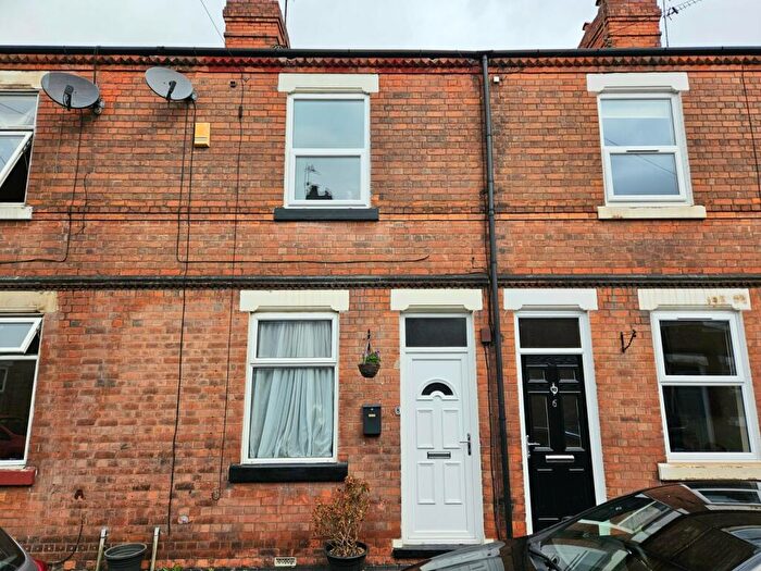 3 Bedroom Terraced House To Rent In Conisborough Terrace, Nottingham, Nottinghamshire, NG2