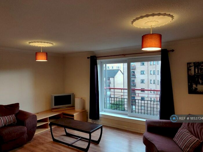 2 Bedroom Flat To Rent In Riverview Gardens, Glasgow, G5