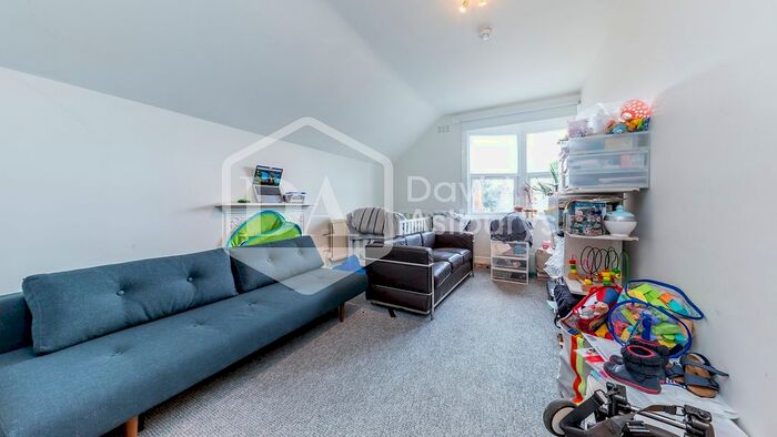 1 Bedroom Flat To Rent In Princes Avenue, Muswell Hill, London, N10