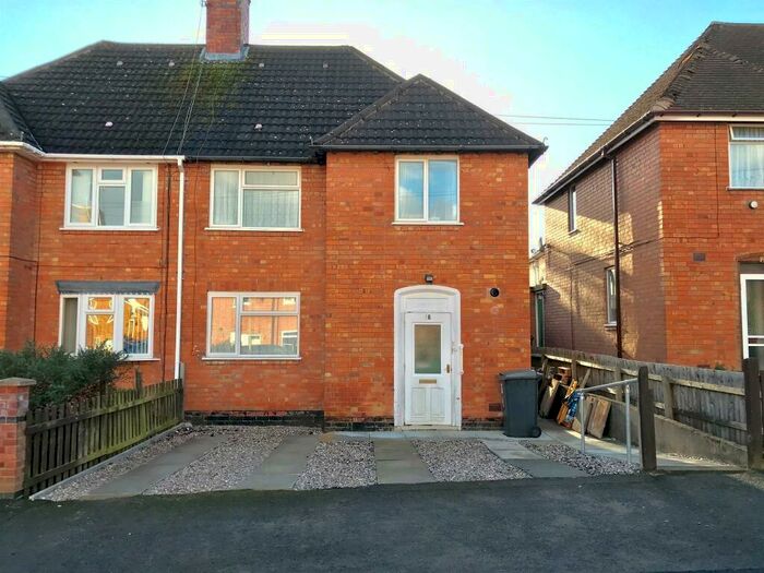 3 Bedroom House To Rent In Digby Close, Leicester, LE3